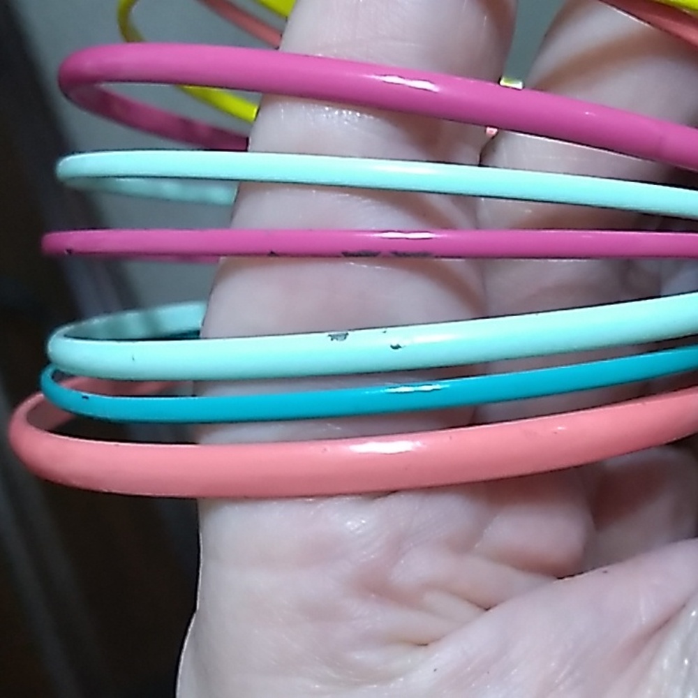 Colorful bangles - Picture 3 of 3